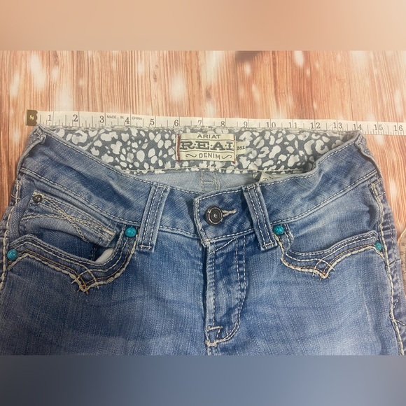 ARIAT Low Rise Boot Cut Real Denim Jeans Women’s - Picture 3 of 9